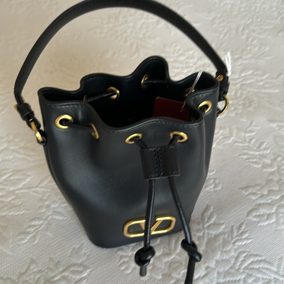 Valentino crossbody drawstring bucket bag - Picture 10 of 12